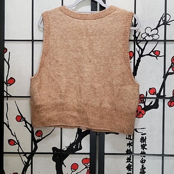 Other Stories Dolphin Button Knit Wool Vest Womens Size M - Picture 7 of 7